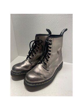 Dr. Martens 1460 W Metallic Pewter Silver Combat Boots 8 Eyelet Lace Up Womens 7